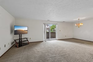 Woodstone Ln 33-S1108-007.jpg