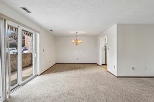 Woodstone Ln 33-S1108-016.jpg