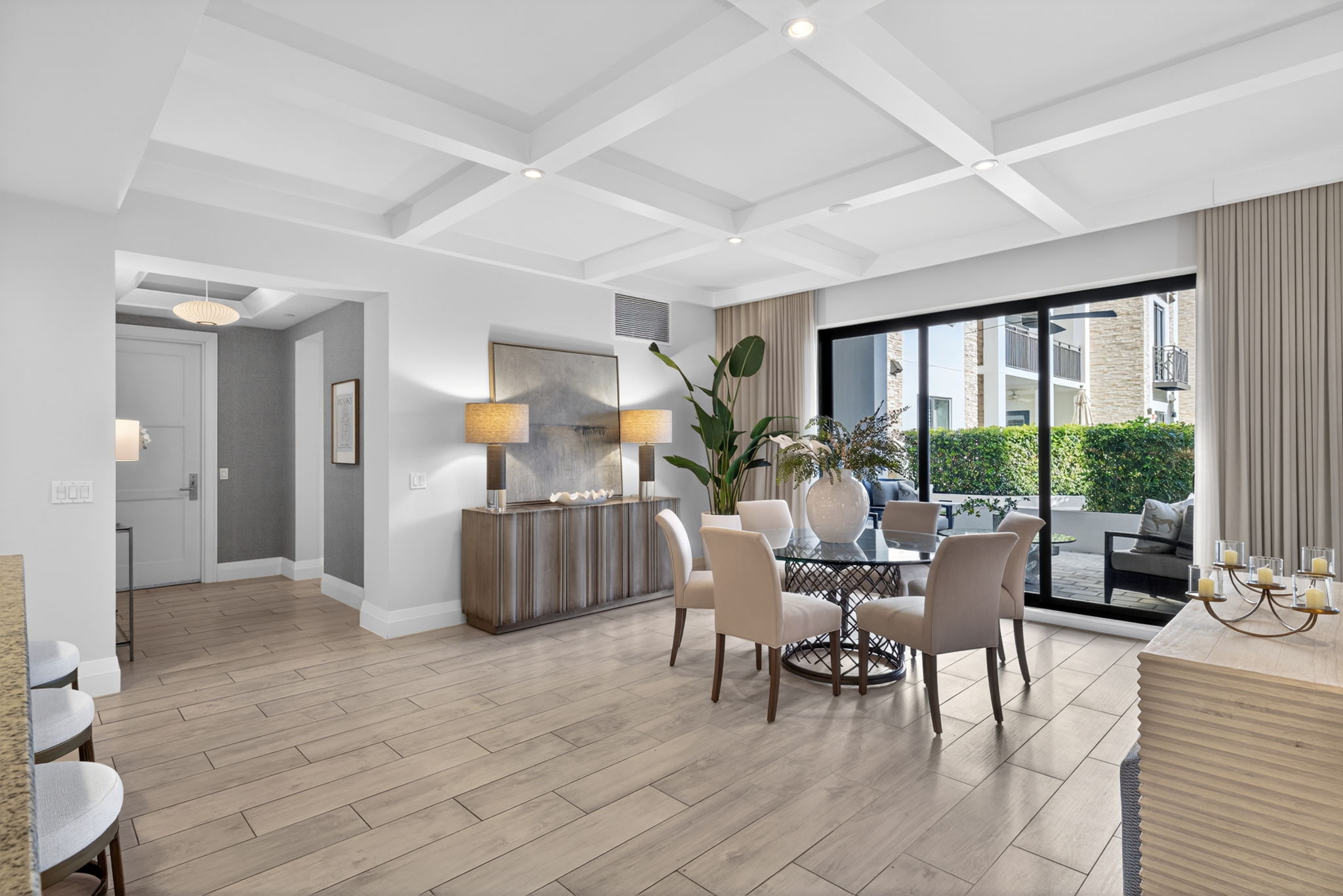 Dining Room 1 of 2