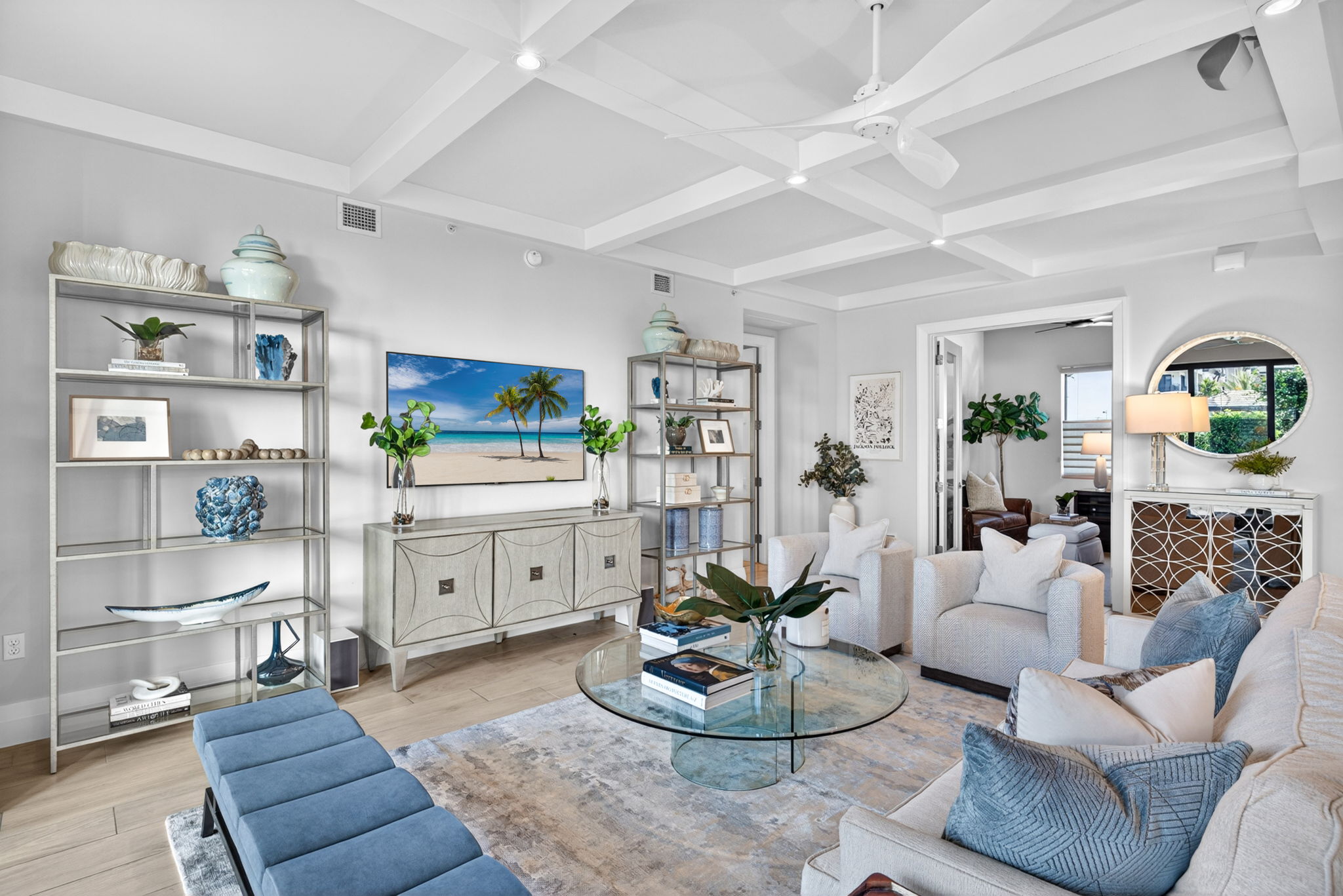 Living Room 2 of 4