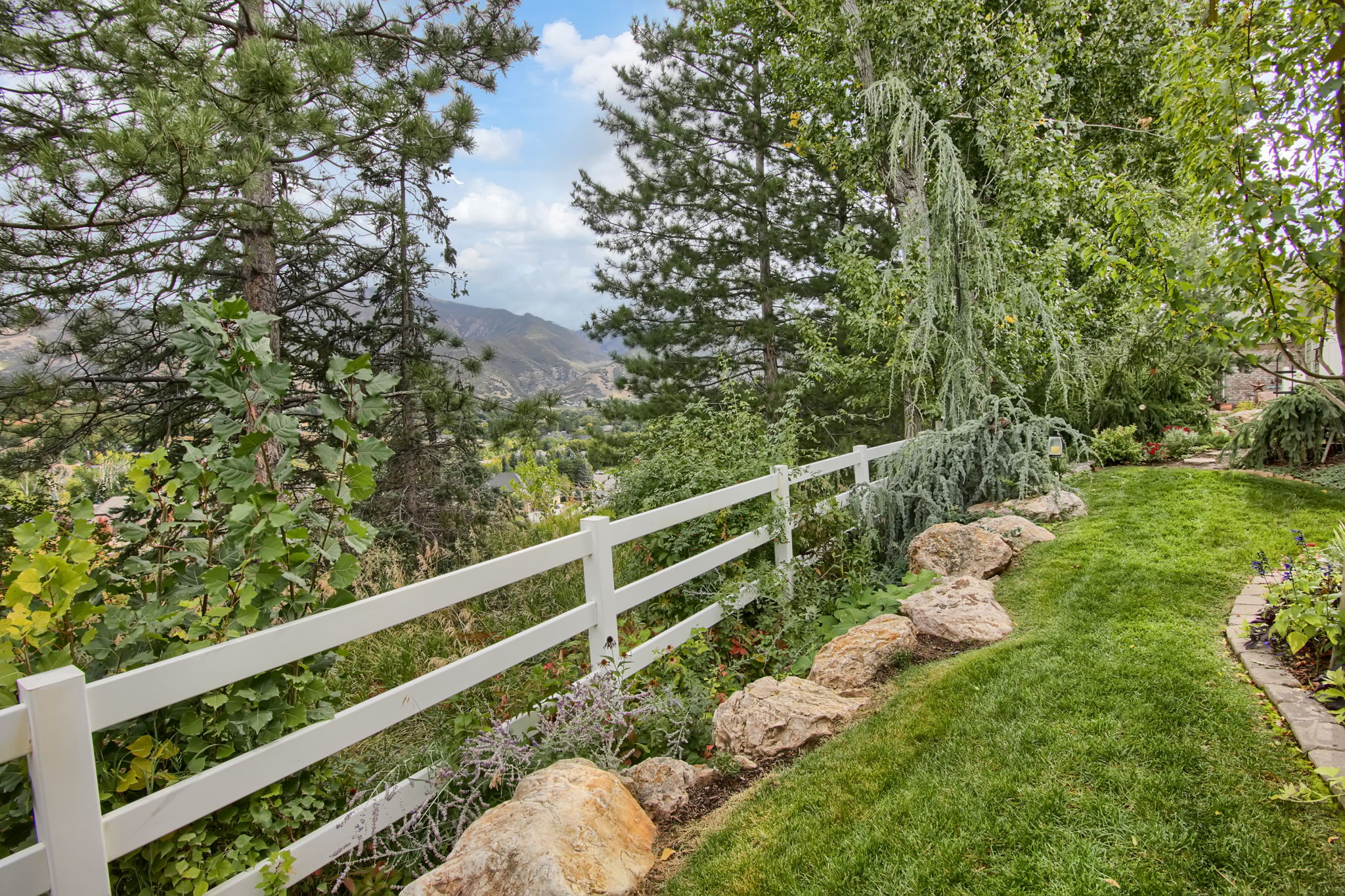  1030 Daybreak Dr, Ogden, UT 84403, US Photo 22