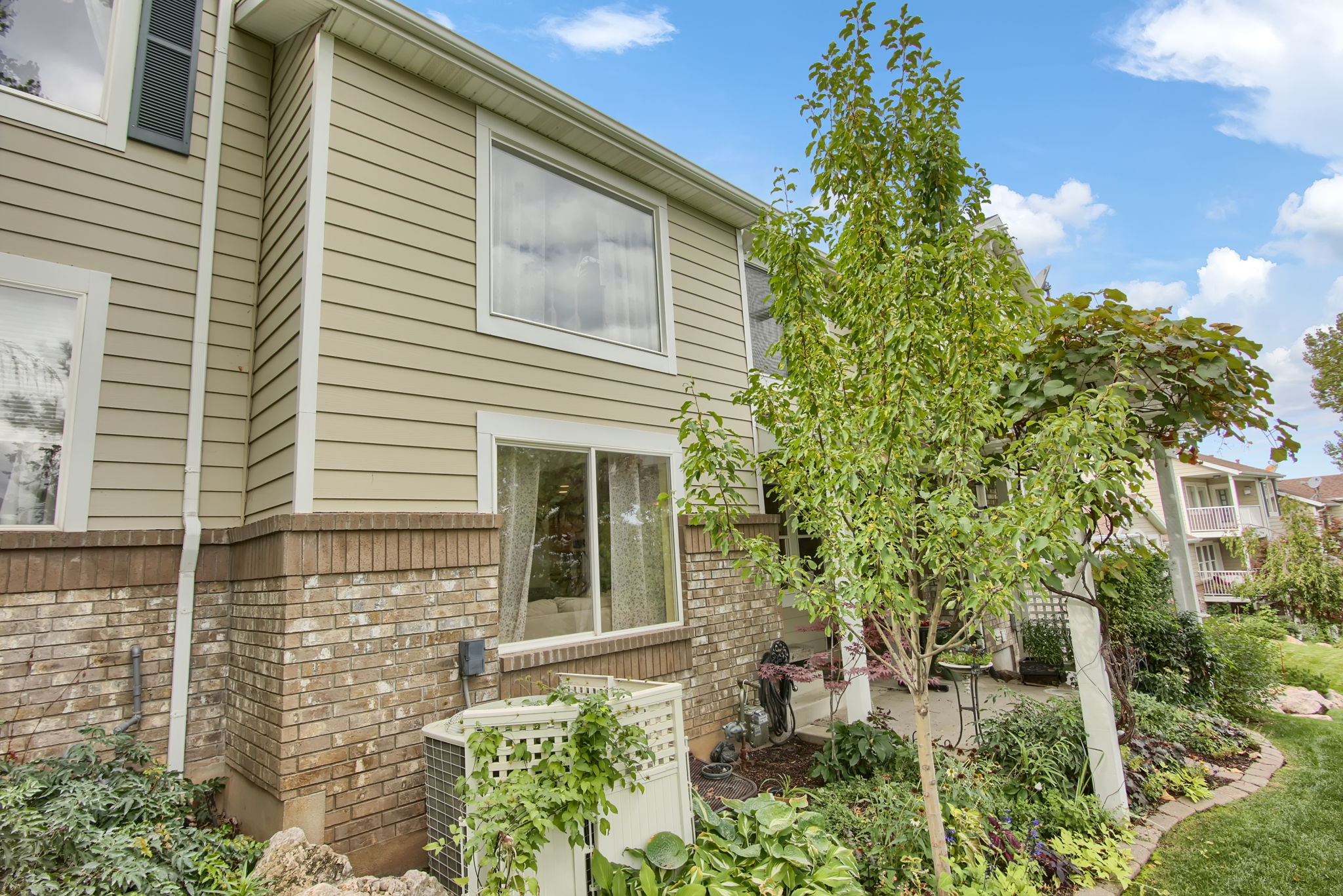  1030 Daybreak Dr, Ogden, UT 84403, US Photo 24