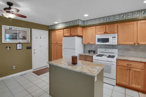  1030 Daybreak Dr, Ogden, UT 84403, US Photo 6