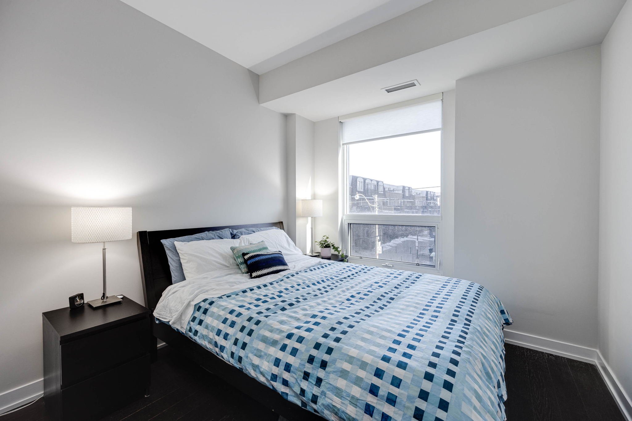 Toronto property showcase — delivered property photograph 16