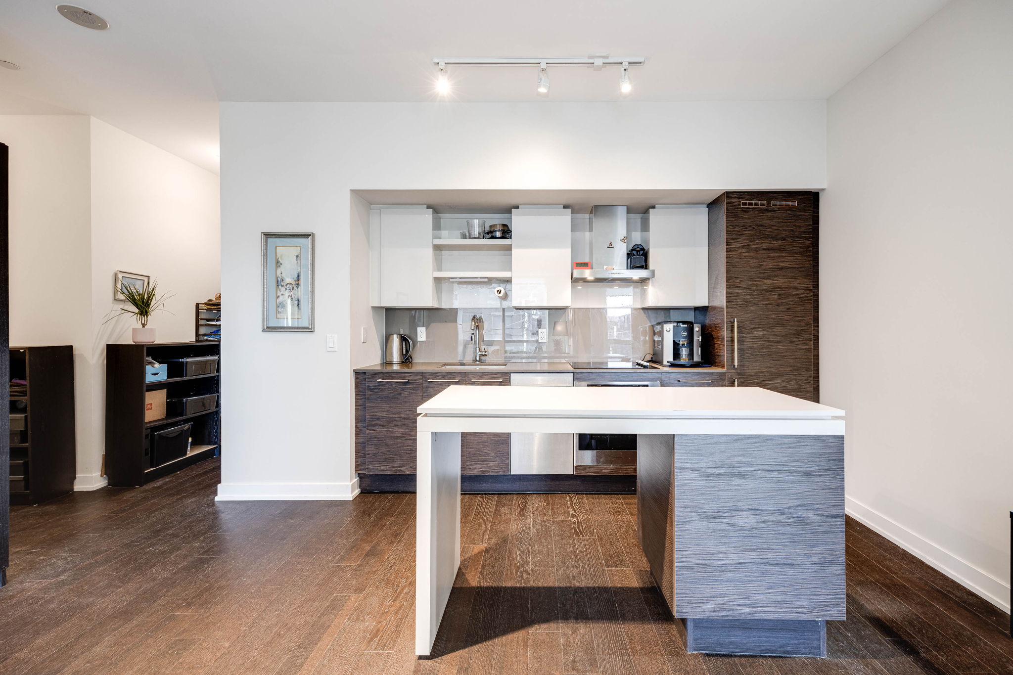 Toronto property showcase — delivered property photograph 6