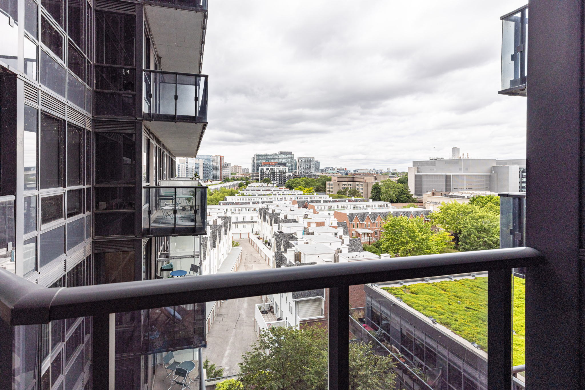 Toronto property showcase — delivered property photograph 20