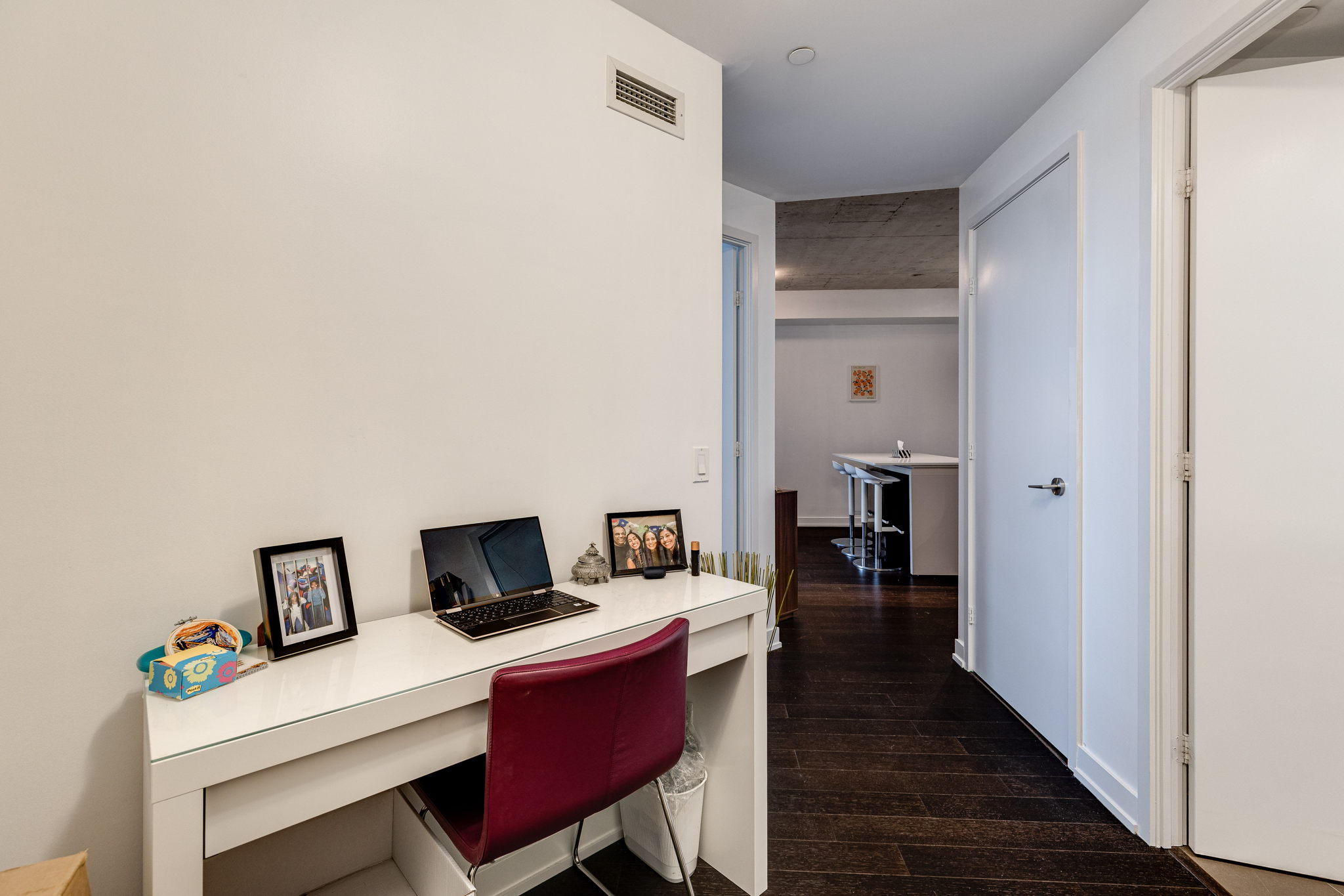 Toronto property showcase — delivered property photograph 15