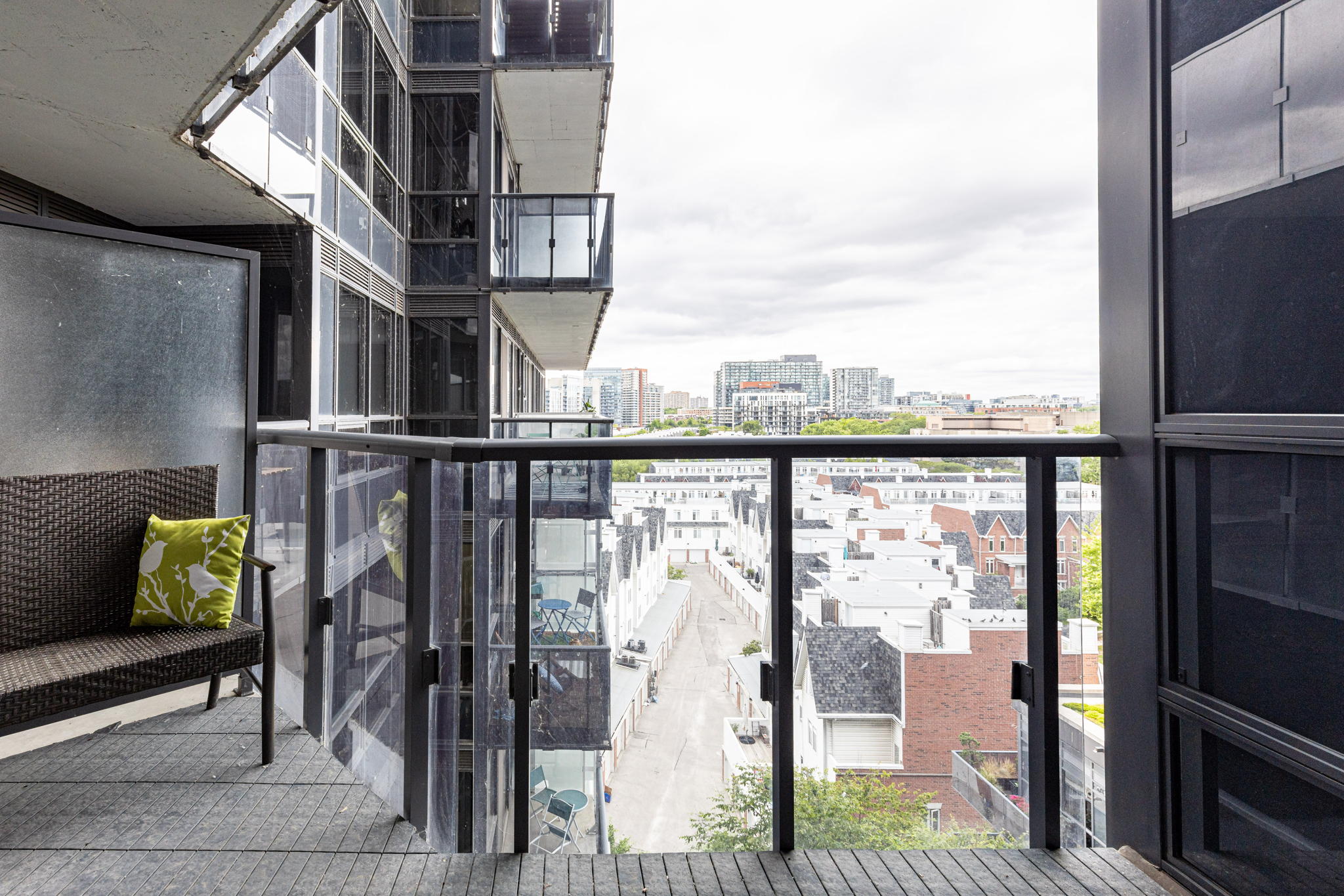 Toronto property showcase — delivered property photograph 19