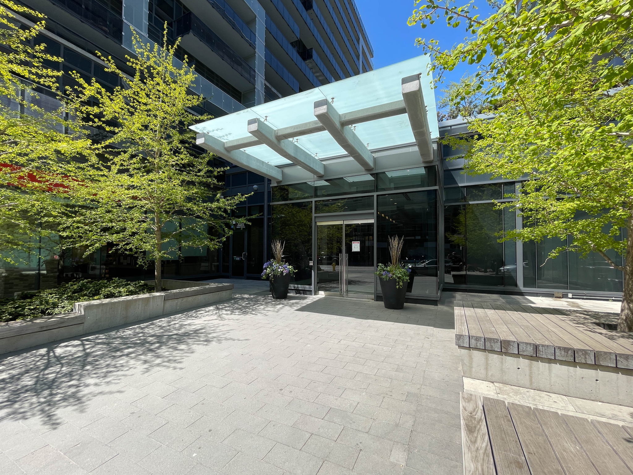 Toronto property showcase — delivered property photograph 23