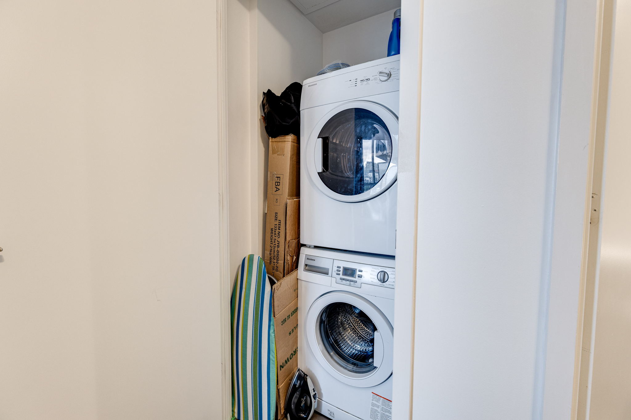 Toronto property showcase — delivered property photograph 17