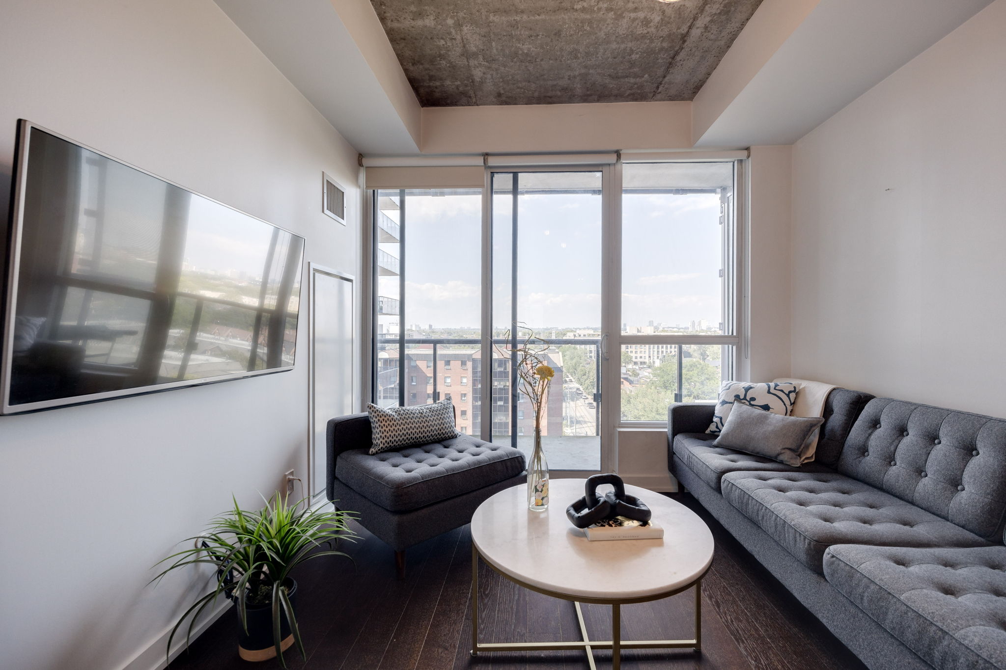 Toronto property showcase — delivered property photograph 12