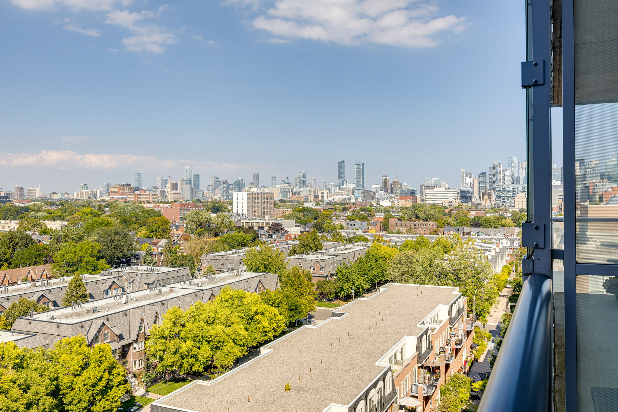 Toronto property showcase — delivered property photograph 22