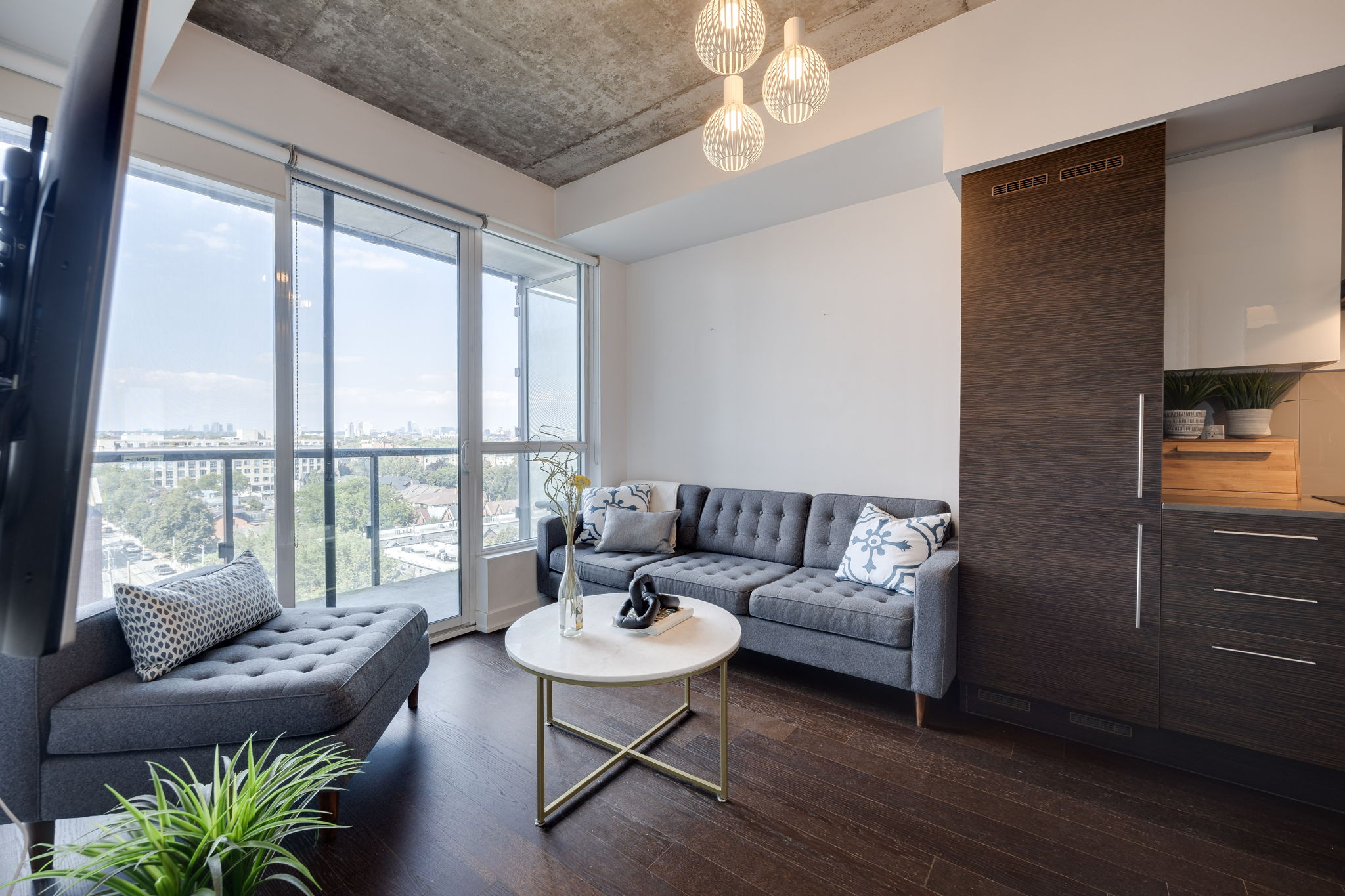 Toronto property showcase — delivered property photograph 13
