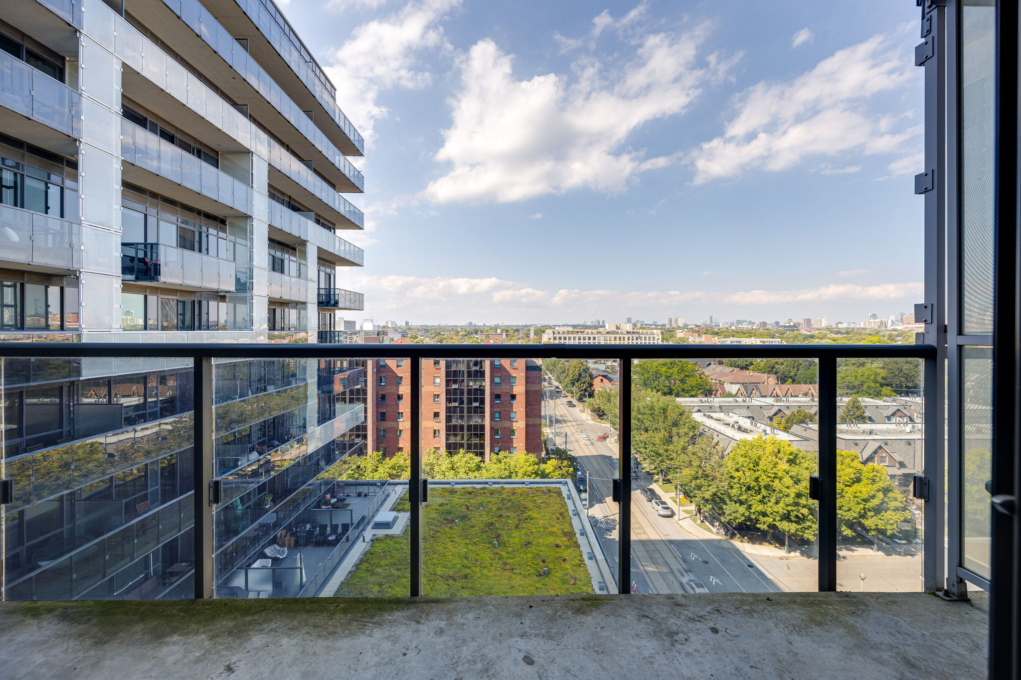 Toronto property showcase — delivered property photograph 20