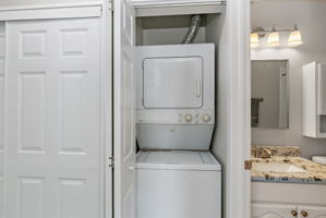 1030 Newport Harbor, Schaumburg, IL 60193, US Photo 7