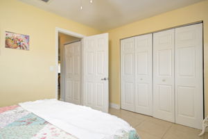 1030 SE 43rd Terrace, Cape Coral, FL 33904, USA Photo 16