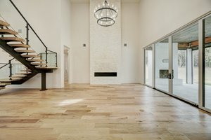  Photo 48