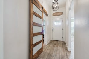 10301 Two Lks Dr_009.jpg