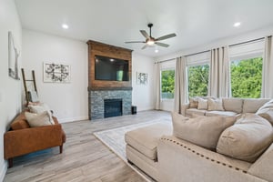 10301 Two Lks Dr_010.jpg