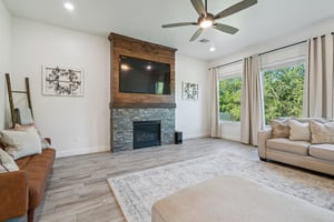 10301 Two Lks Dr_011.jpg