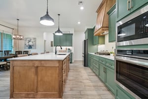 10301 Two Lks Dr_016.jpg