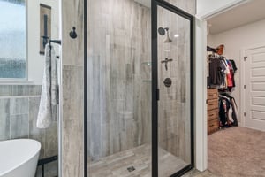 10301 Two Lks Dr_031.jpg