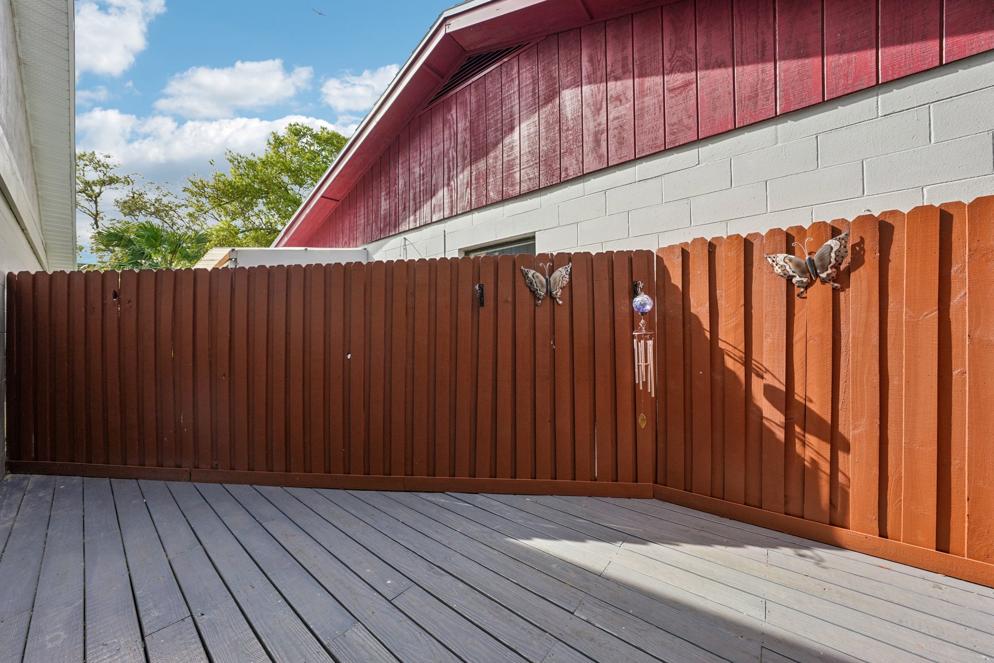 Rosemount Dr-S2003-045.jpg