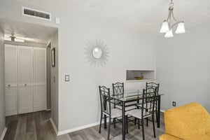 Rosemount Dr-S2003-016.jpg