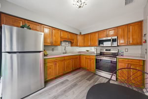 Rosemount Dr-S2003-024.jpg