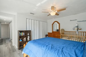 Rosemount Dr-S2003-031.jpg