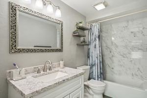 Rosemount Dr-S2003-035.jpg