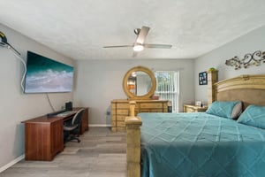 Rosemount Dr-S2003-037.jpg