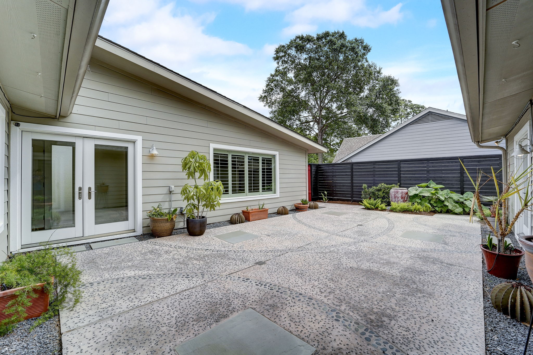 Knoboak Dr-039