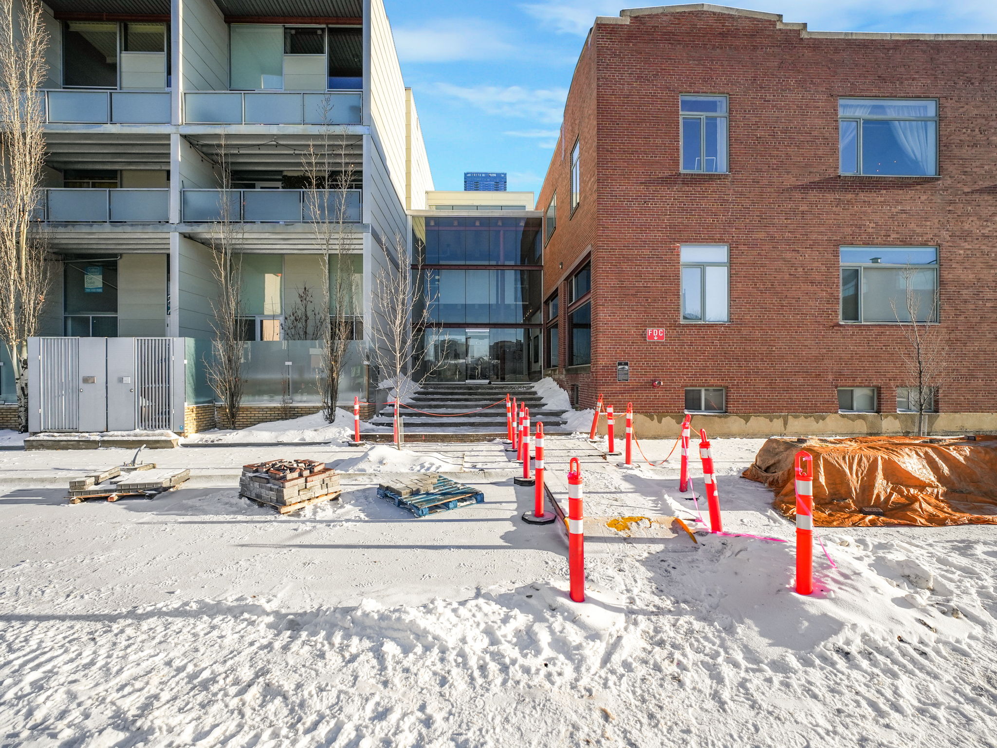 VX - Exterior Image - (1)