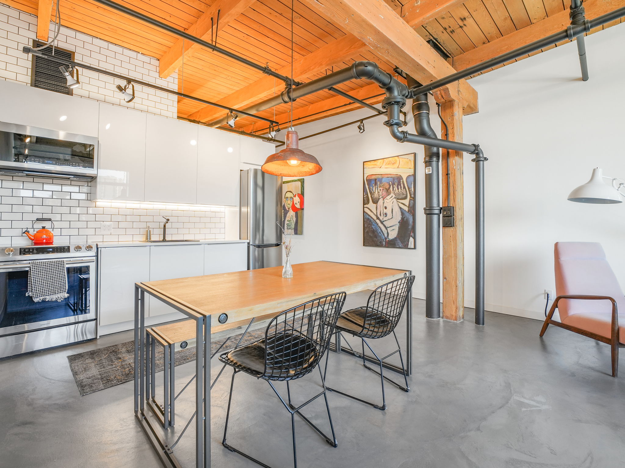 VX - Interior  Image - (7)