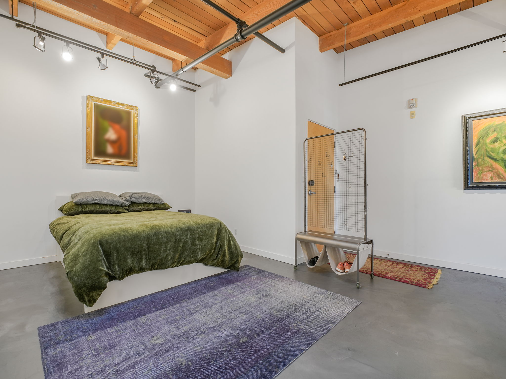 VX - Interior  Image - (18)