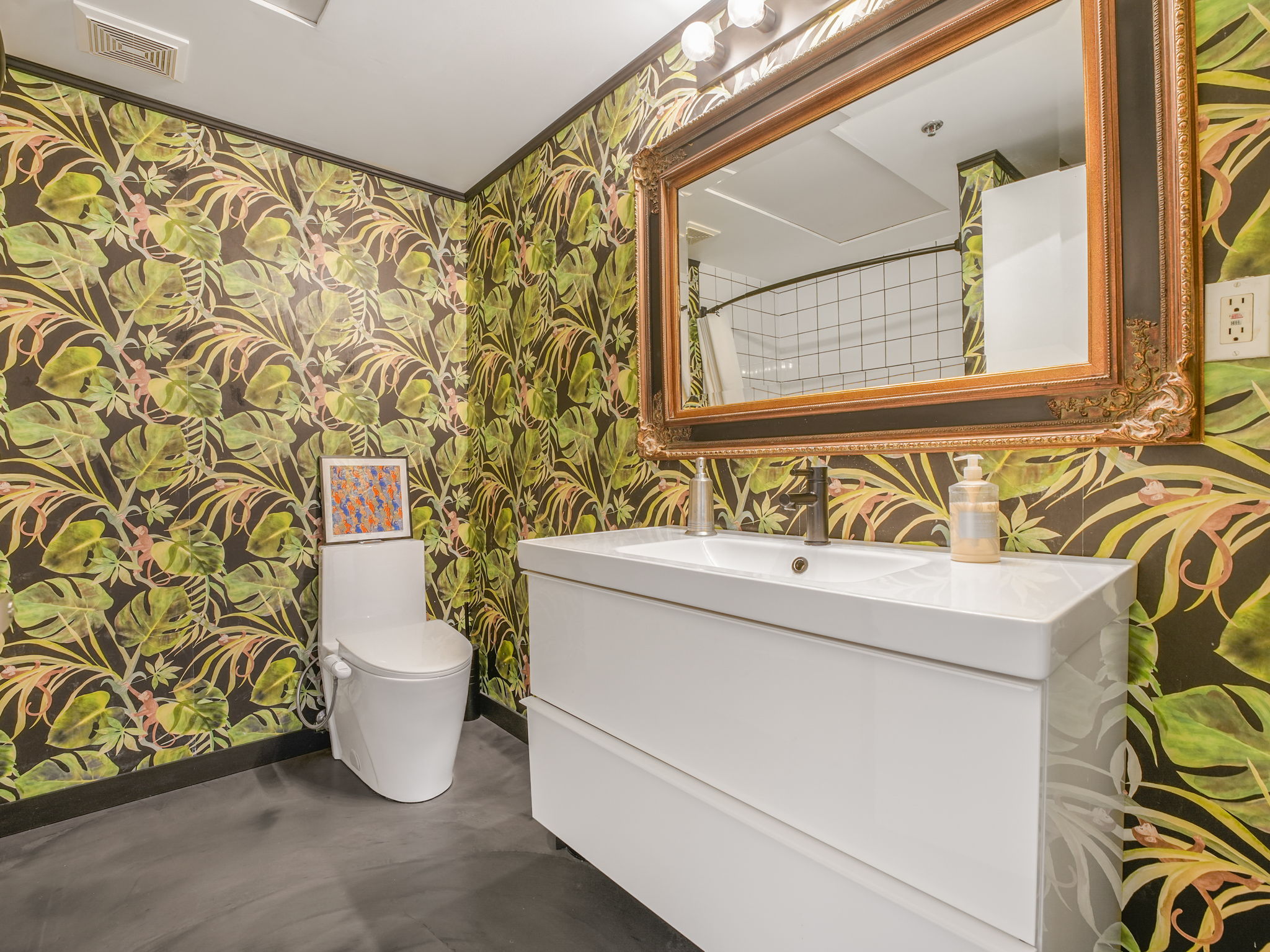 VX - Interior  Image - (22)