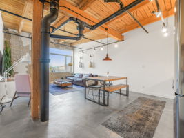 VX - Interior  Image - (5)