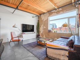 VX - Interior  Image - (11)