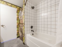 VX - Interior  Image - (25)