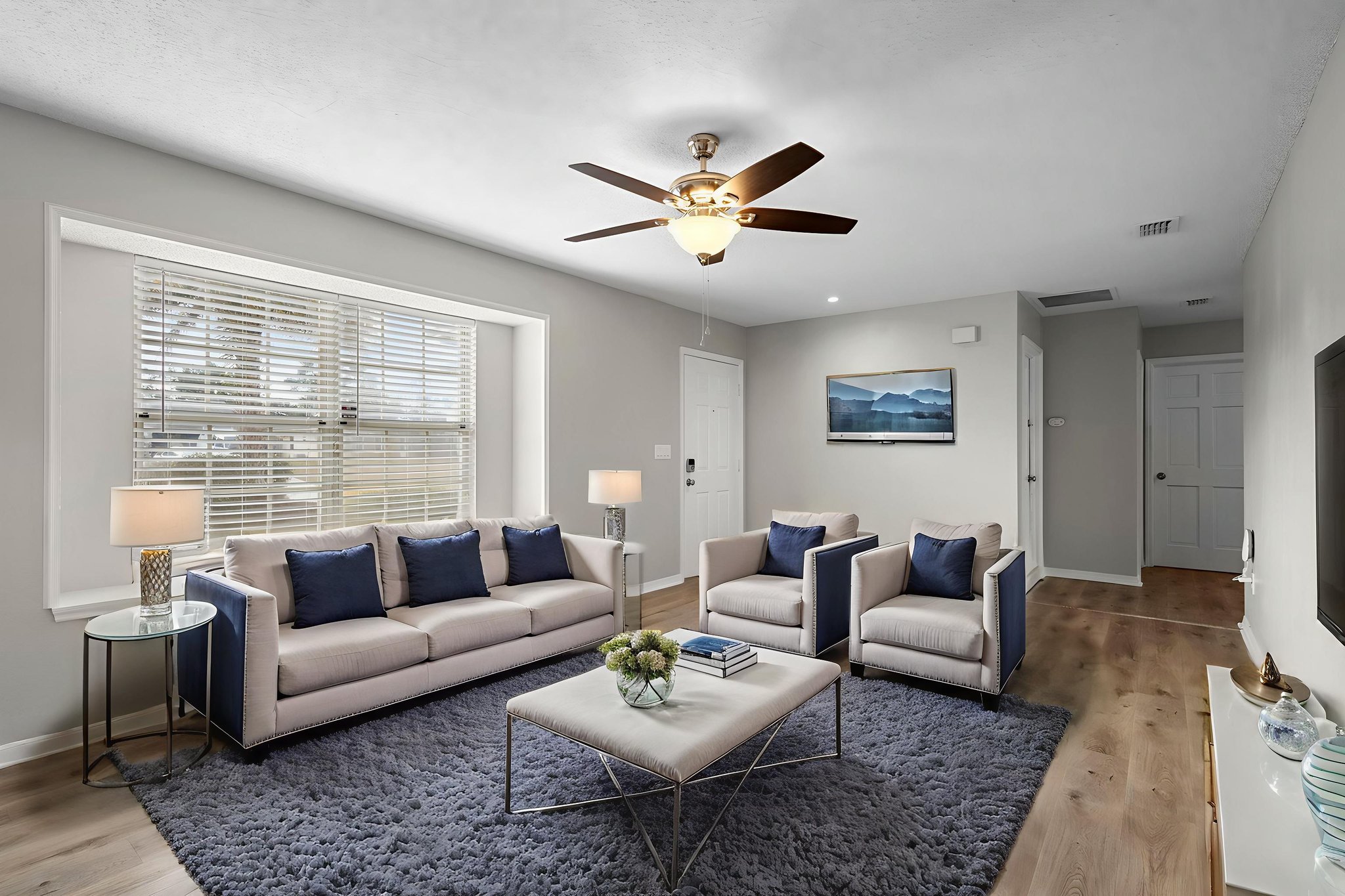 IMG_9772 virtually staged.jpeg