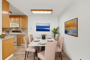 020_f8_1031 Cherry Ave 63 virtually staged.jpeg