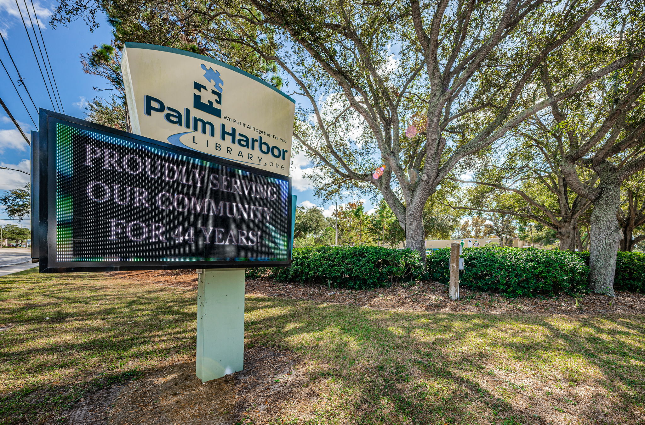 Palm Harbor Library1