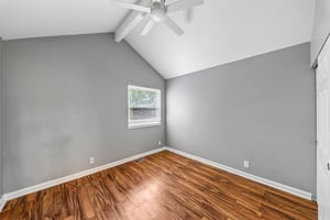1031 Tavistock Cir-S2506-022.jpg