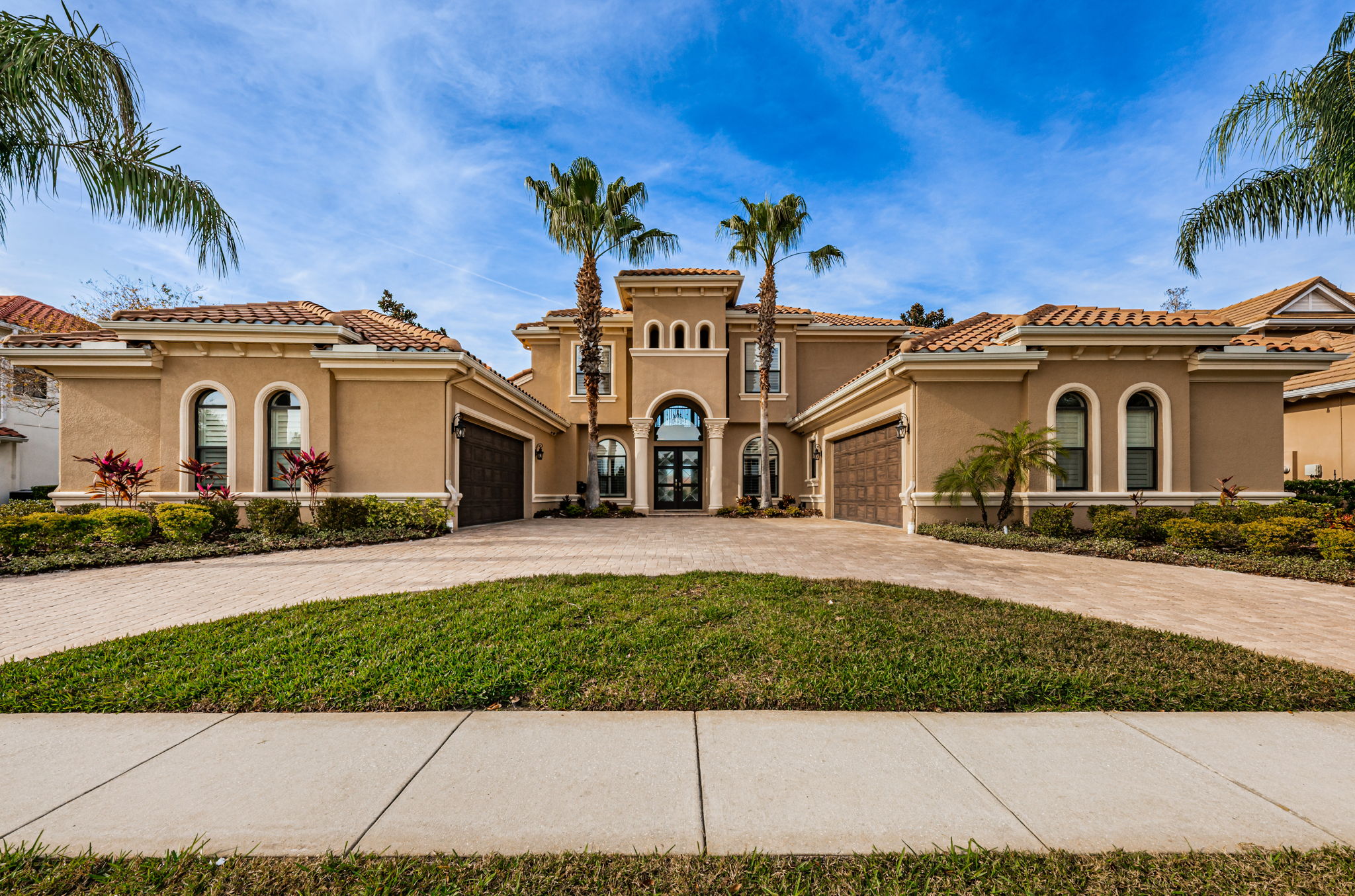Front Exterior3