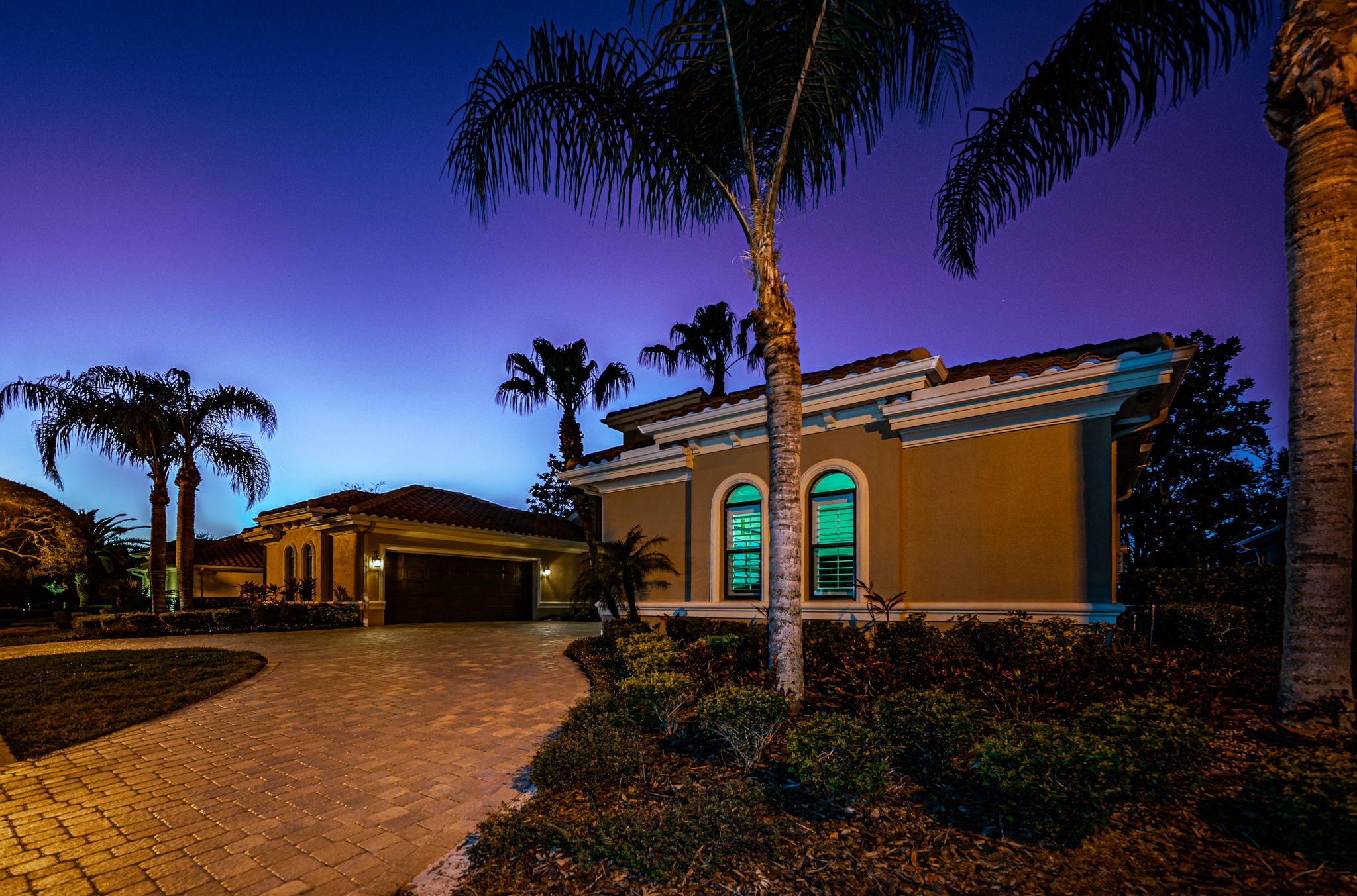Front Exterior9