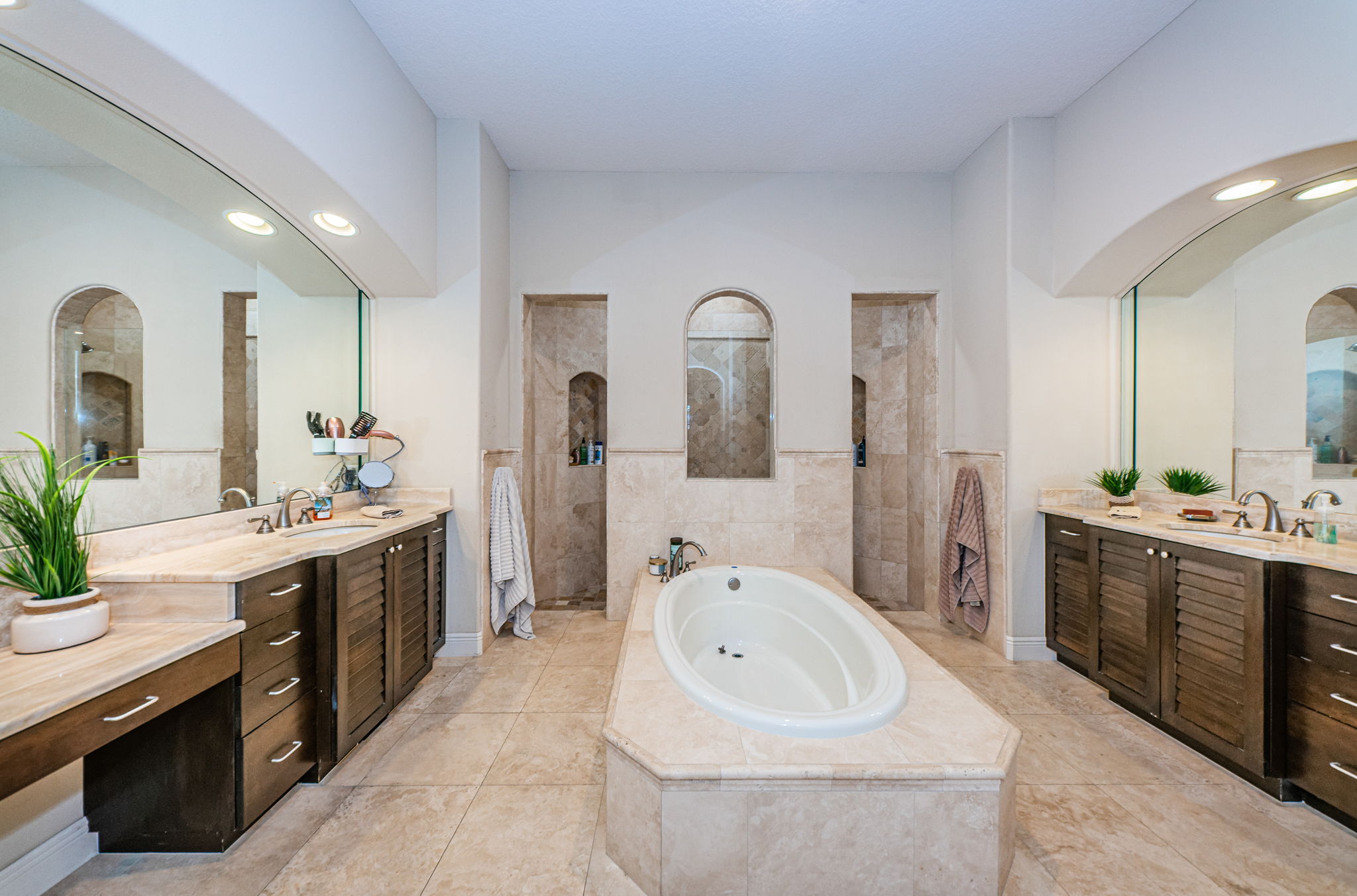 Primary Bathroom1a