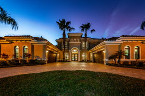 Front Exterior6