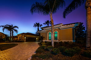 Front Exterior9