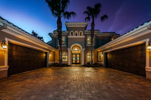 Front Exterior8